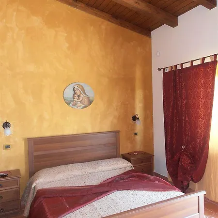 Alisia Ξενοδοχείο Ponte Madonna